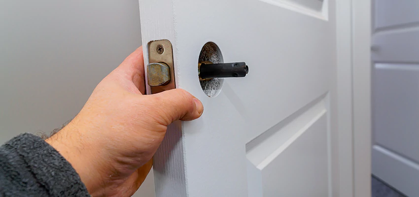 Nighttime Locksmith For Lock Repair in Springfield, IL