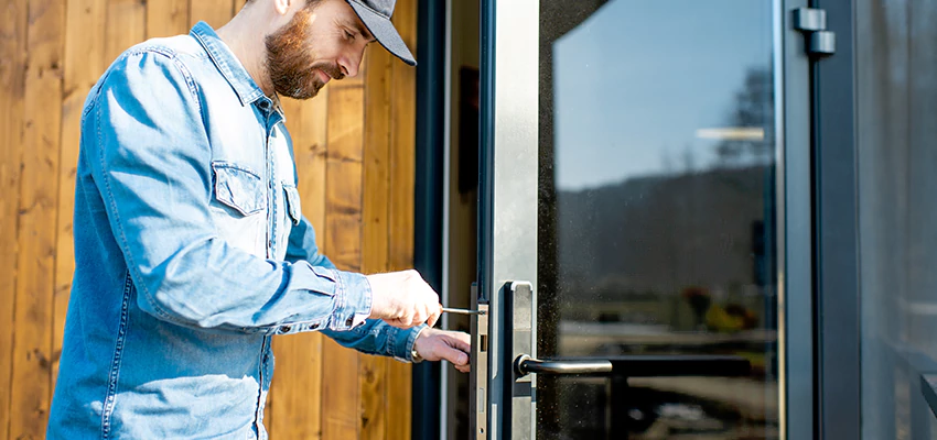 Frameless Glass Storefront Door Locks Replacement in Springfield, IL