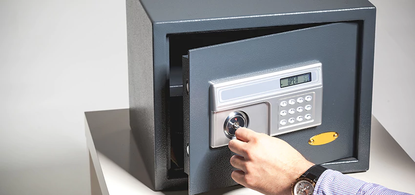 Jewelry Safe Unlocking Service in Springfield, Illinois